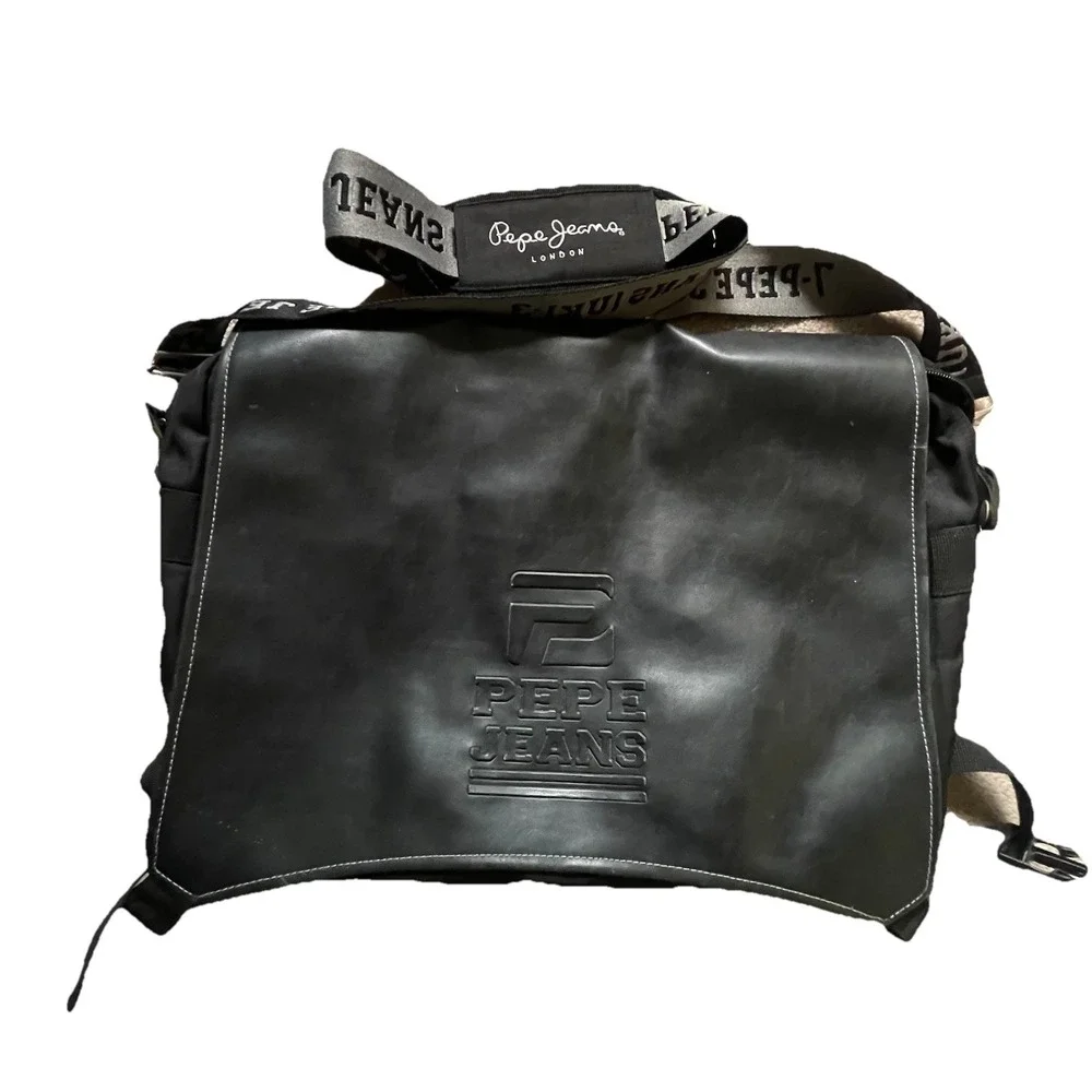 Vintage 1980's Pepe Jeans Large Black Messenger Shoulder Bag